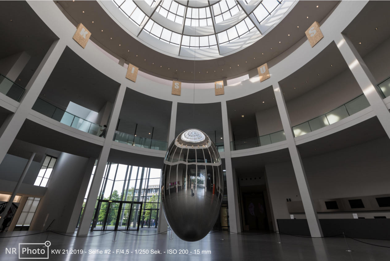KW 21 2019 - Selfie #2 - F/4,5 - 1/250 Sek. - ISO 200 - 15 mm