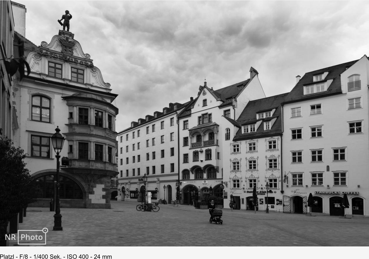 Platzl - F/8 - 1/400 Sek. - ISO 400 - 24 mm